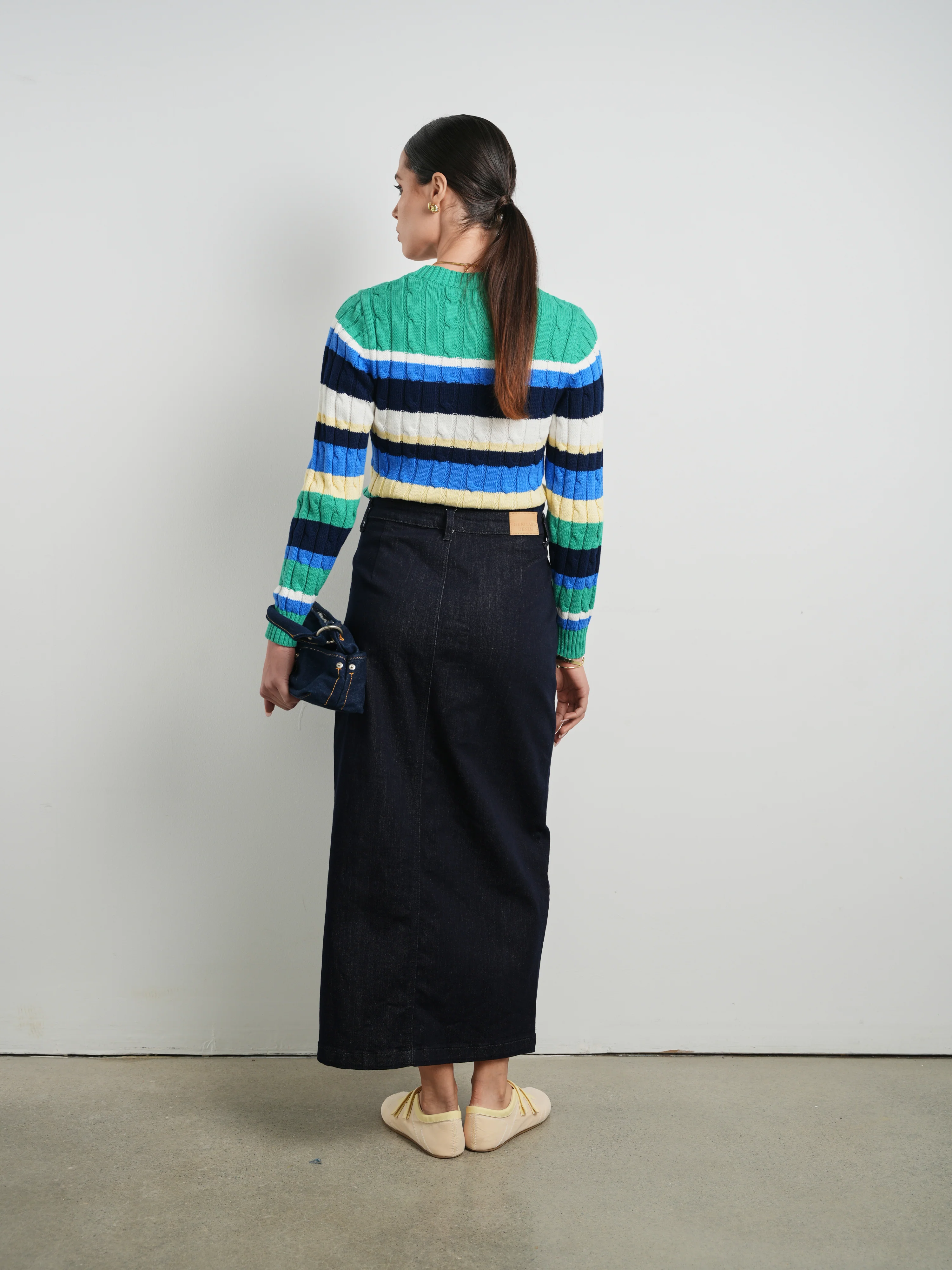 Hd Exposed Button Detail Skirt - Image 5